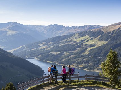 Zell am Ziller – wandern, abschalten und genießen Zell am Ziller – wandern, abschalten und genießen