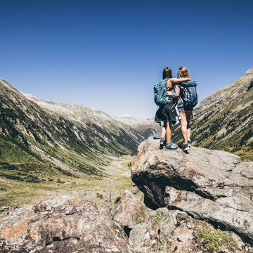 Unser Zillertal – Sommer wie Winter ein Genuss Unser Zillertal – Sommer wie Winter ein Genuss